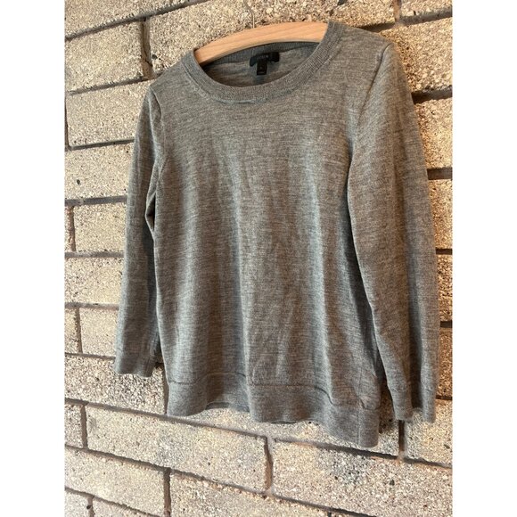 J. Crew Womens Gray Lightweight 100% Merino Wool Crewneck Sweater Size L - Picture 2 of 6